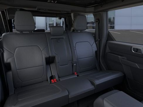 New 2026 Ford Bronco Badlands AWD/4WD image 11