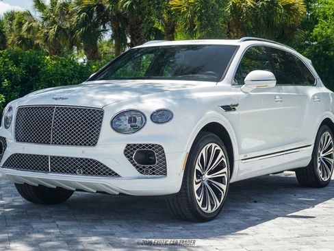Used 2021 Bentley Bentayga AWD/4WD image 15