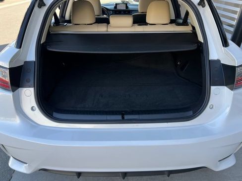 Used 2016 Lexus CT 200h w/ Navigation Package FWD image 22