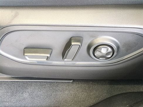 New 2025 Jeep Grand Cherokee Limited image 21