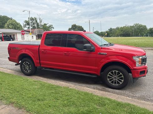 Used 2019 Ford F150 XLT w/ Equipment Group 302A Luxury AWD/4WD image 8