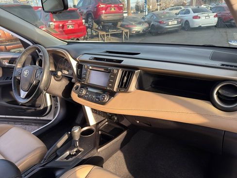 Used 2015 Toyota RAV4 Limited w/ Technology Package image 15