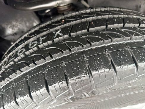 Used 2023 Toyota Tacoma SR image 27