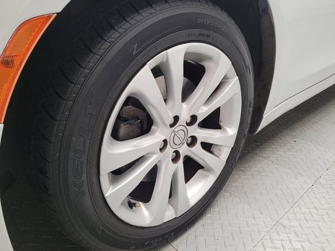 Used 2015 Chrysler 200 Limited w/ Convenience Group FWD image 31