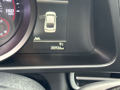 Used 2023 Hyundai Elantra SEL image 28