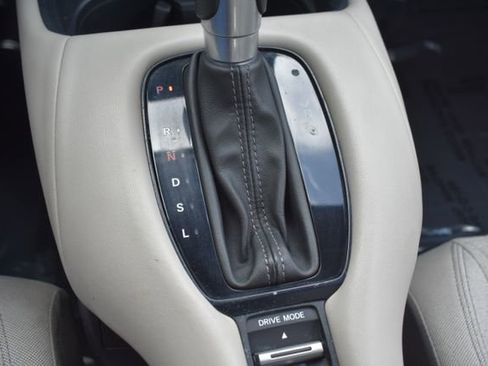 Used 2023 Honda HR-V LX image 25