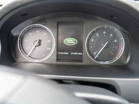 Used 2015 Land Rover LR2 AWD/4WD image 18