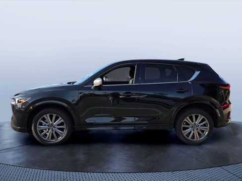 Used 2024 MAZDA CX-5 Signature AWD/4WD image 3