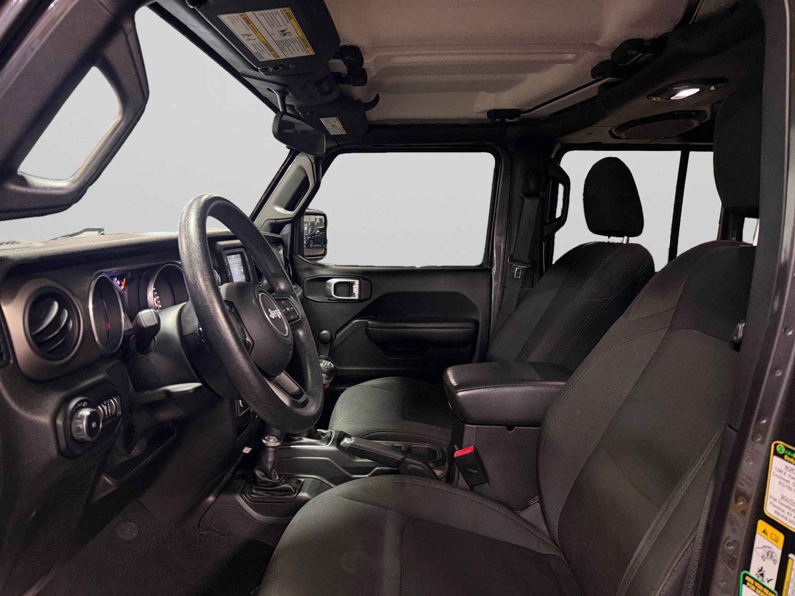 Used 2018 Jeep Wrangler Unlimited Sport AWD/4WD image 15