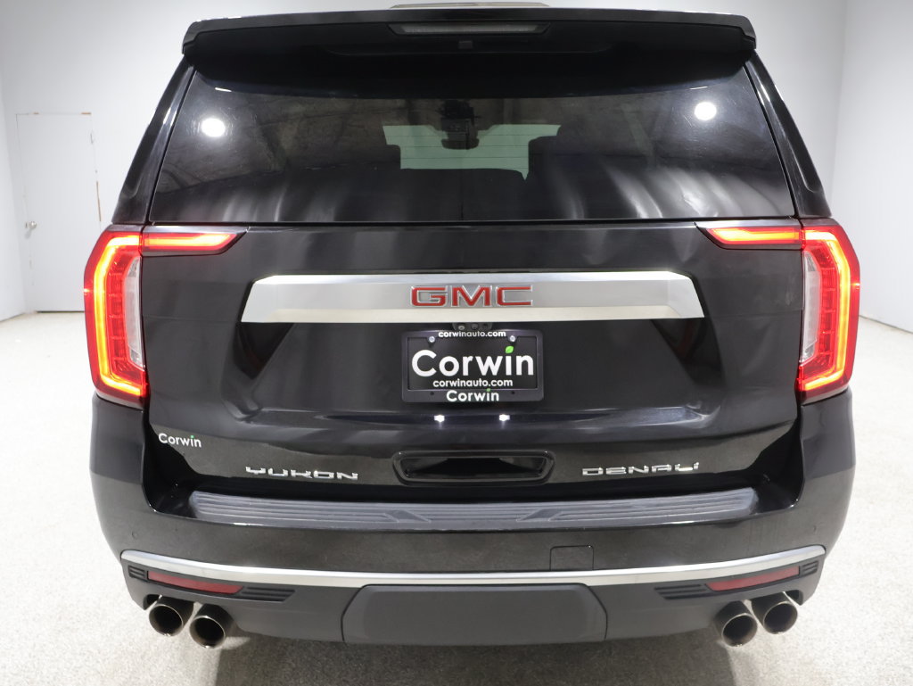 Used 2024 GMC Yukon Denali w/ Denali Reserve Package AWD/4WD image 3