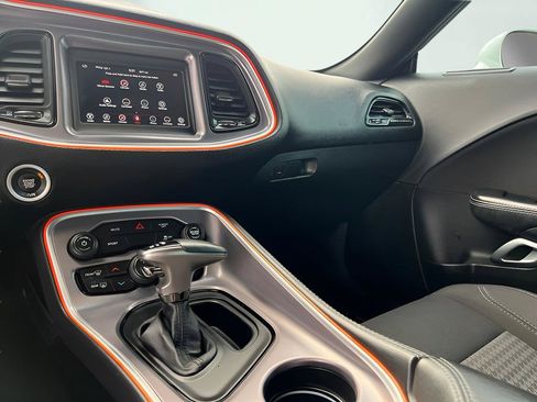 Used 2019 Dodge Challenger SXT RWD image 35