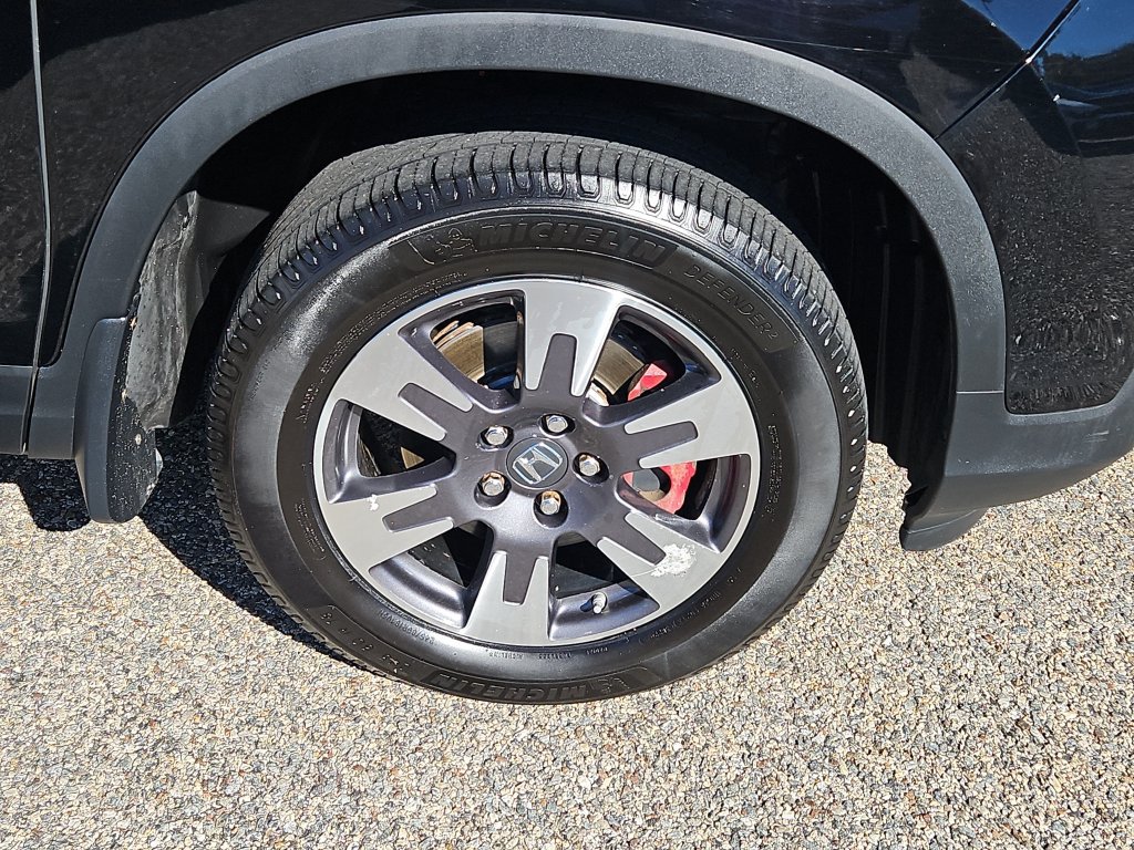 Certified 2017 Honda Ridgeline RTL image 10