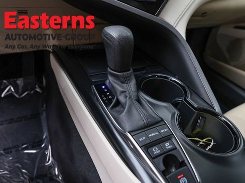 Used 2020 Toyota Camry LE w/ Fleet Convenience Package FWD image 12