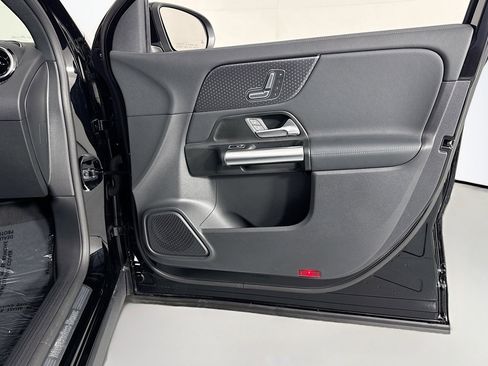 Certified 2026 Mercedes-Benz GLA 250 4MATIC image 24