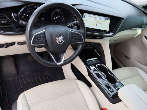 Used 2022 Buick Envision Essence w/ Technology Package I image 10