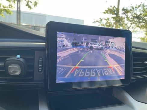 Used 2020 Ford Explorer 2WD image 12