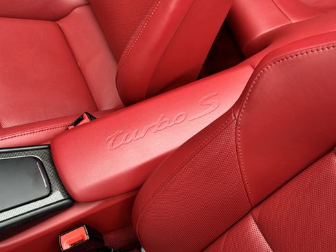 Certified 2016 Porsche 911 Turbo S AWD/4WD image 32