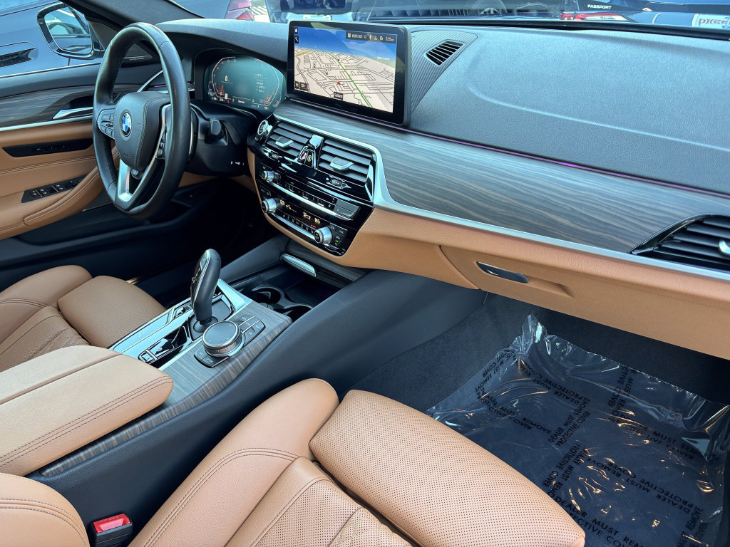 Certified 2023 BMW 530i xDrive w/ Premium Package AWD/4WD image 40