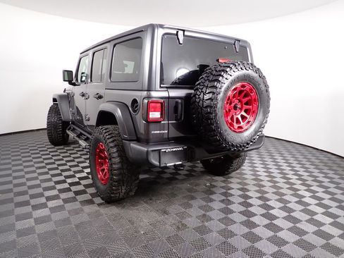 Used 2021 Jeep Wrangler Unlimited Sport image 12
