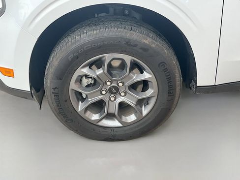 Used 2025 Ford Maverick XLT w/ Equipment Group 302A AWD/4WD image 29