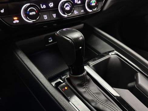 Used 2023 Honda Accord EX-L image 18