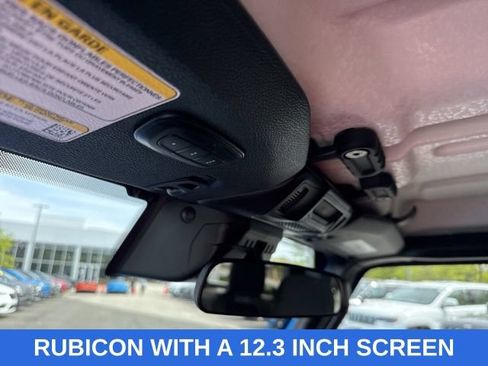 Used 2024 Jeep Gladiator Rubicon w/ Convenience Group AWD/4WD image 43