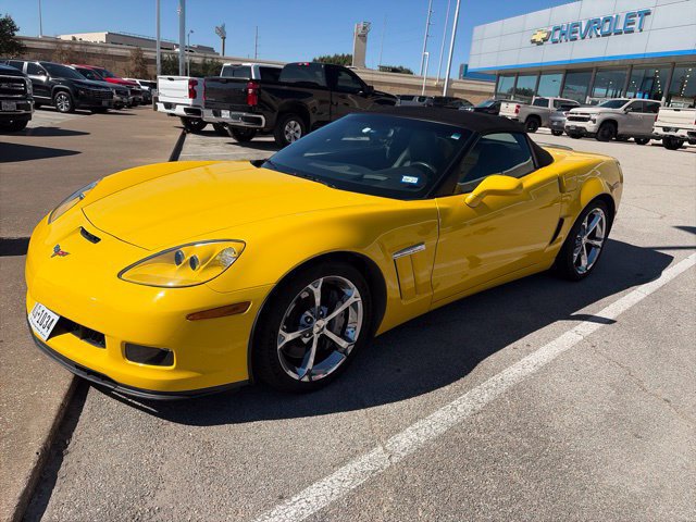 Used 2011 Chevrolet Corvette Grand Sport w/ Preferred Equipment Group RWD image 2