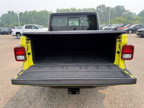 Certified 2023 Jeep Gladiator Sport w/ Trailer Tow Package AWD/4WD image 12