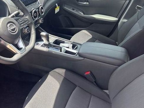 Used 2025 Nissan Sentra SV w/ All-Weather Package image 11