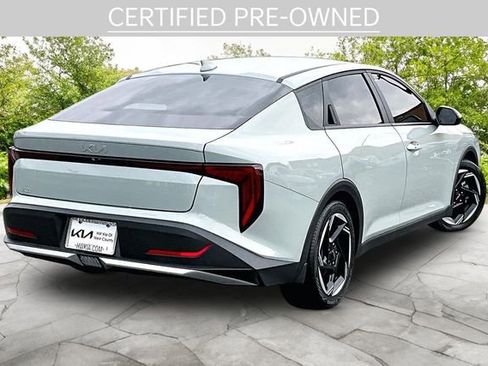 Certified 2025 Kia K4 EX FWD image 2