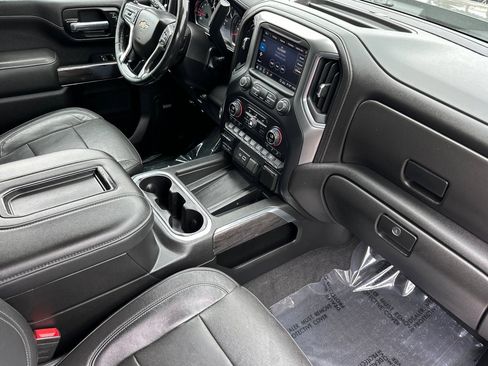 Used 2020 Chevrolet Silverado 2500 LTZ w/ LTZ Plus Package RWD image 16