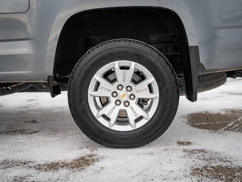 Used 2022 Chevrolet Colorado LT image 11