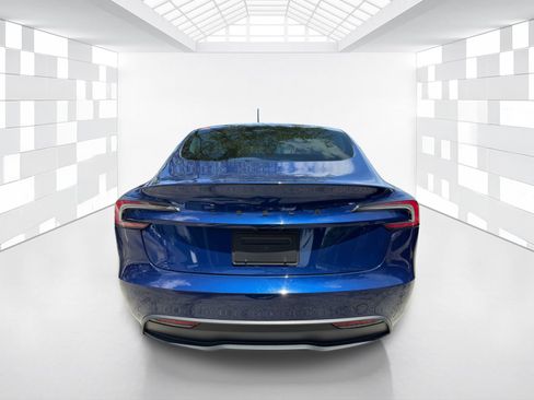 Used 2025 Tesla Model 3 Long Range RWD image 5