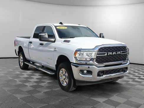 Used 2024 RAM 2500 Big Horn w/ Safety Group AWD/4WD image 10