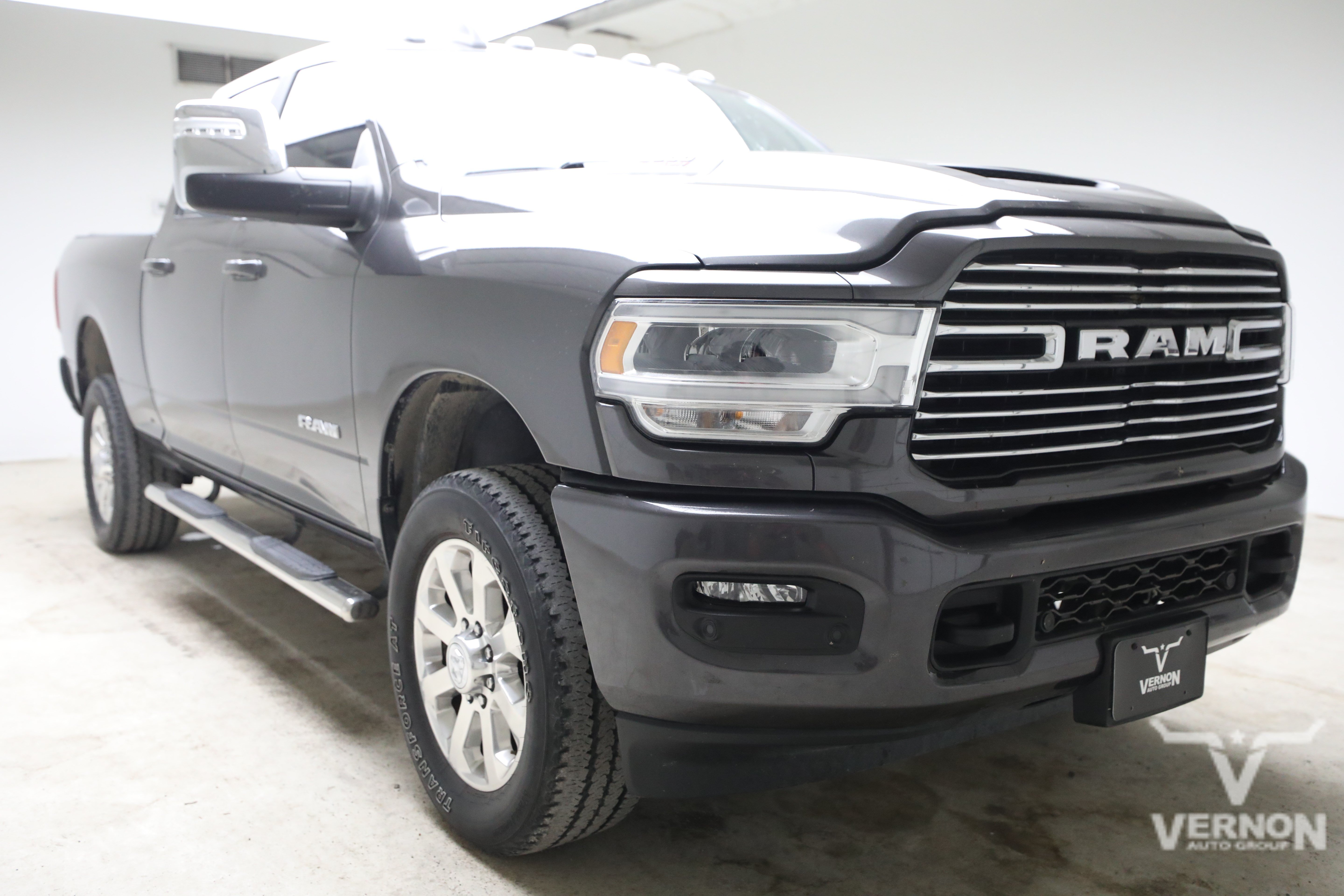 Used 2024 RAM 2500 Laramie w/ Sport Appearance Package AWD/4WD image 6