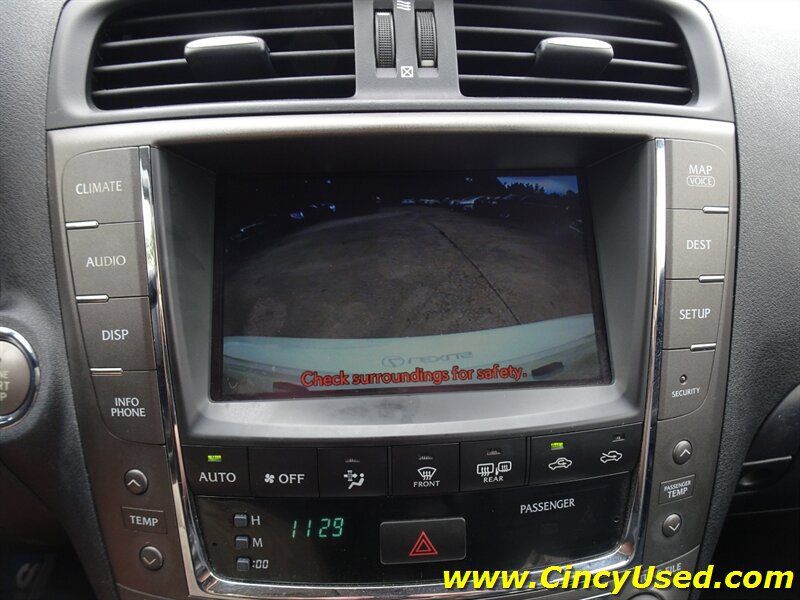 Used 2010 Lexus IS 250C w/ Luxury Pkg RWD image 21