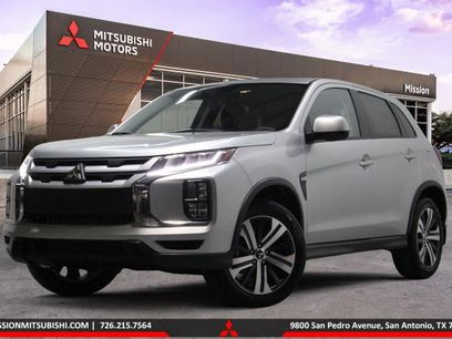 New 2025 Mitsubishi Outlander Sport ES