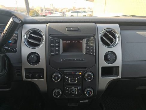 Used 2013 Ford F150 XLT w/ Luxury Equipment Group image 15