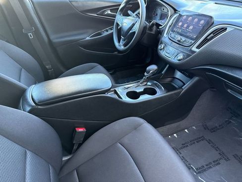 Used 2024 Chevrolet Malibu LS image 14