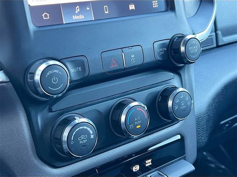 Used 2024 RAM 2500 Big Horn image 15