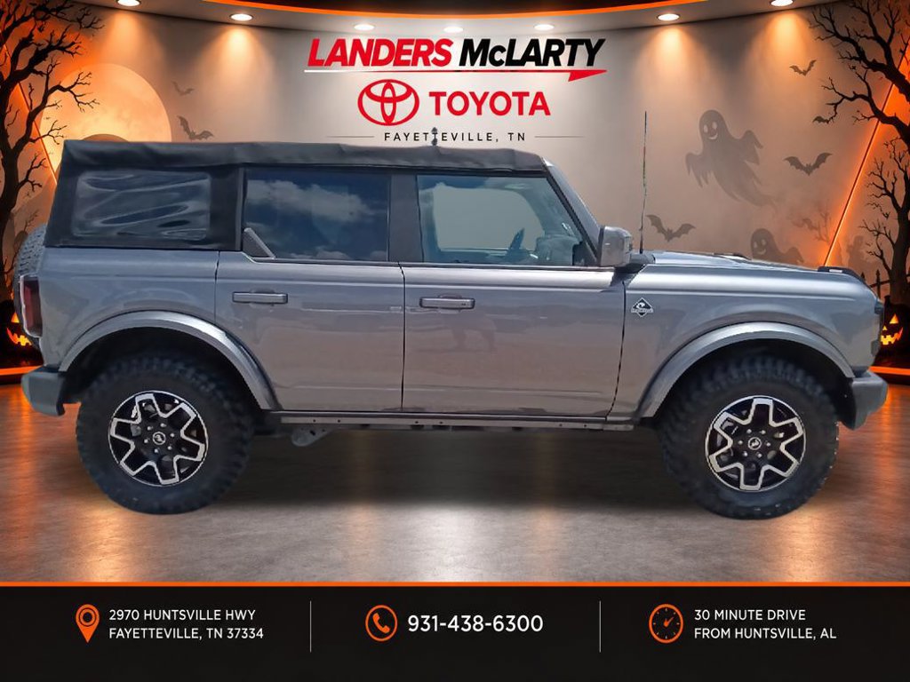 Used 2023 Ford Bronco Outer Banks AWD/4WD image 2