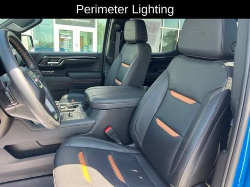Used 2024 GMC Sierra 1500 AT4 w/ AT4 Premium Package AWD/4WD image 25