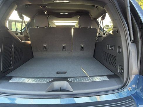 New 2026 Chevrolet Suburban Premier w/ Sun And Tow Package AWD/4WD image 13