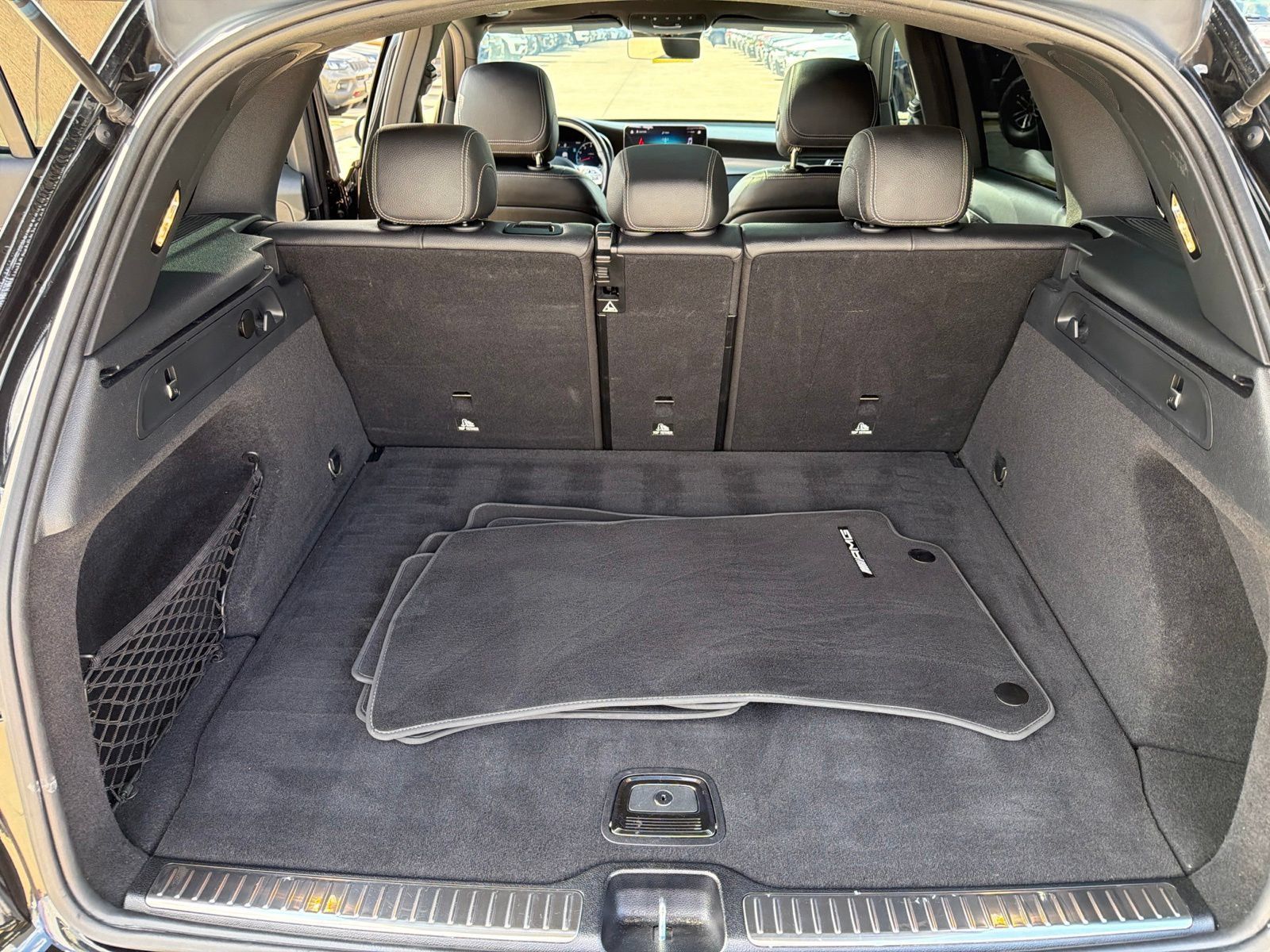 Used 2022 Mercedes-Benz GLC 300 image 18