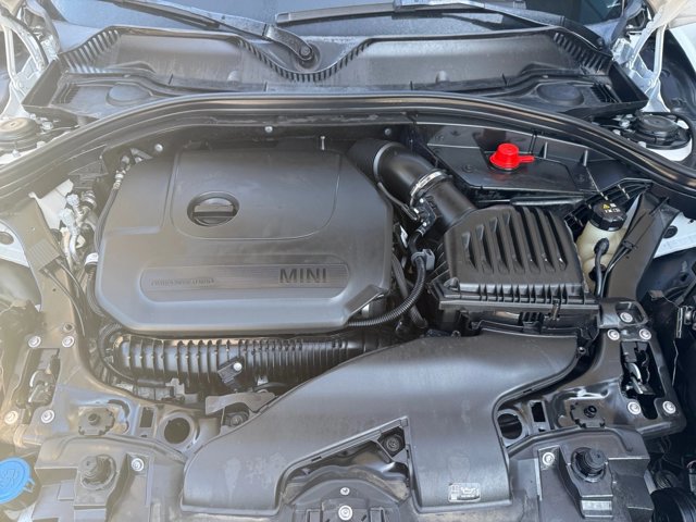 Certified 2024 MINI Cooper Clubman S FWD image 27