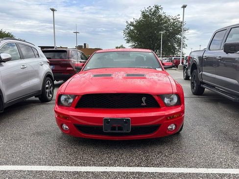 Used 2006 Ford Mustang Coupe RWD image 2