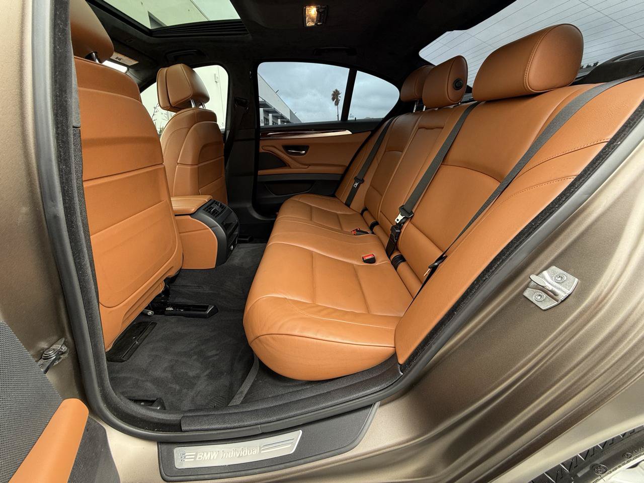 Used 2015 BMW 550i Sedan RWD image 52