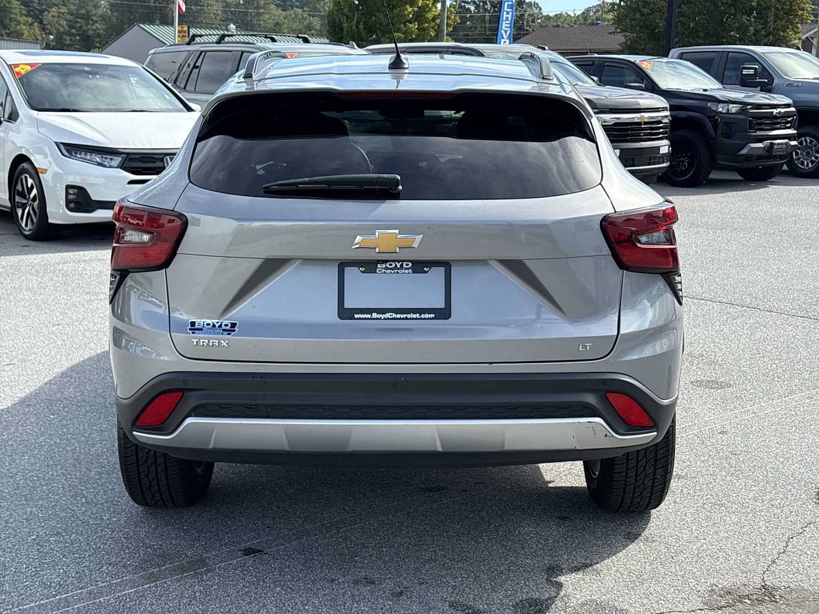 Used 2024 Chevrolet Trax LT w/ Driver Confidence Package FWD image 7