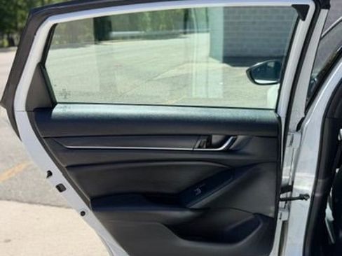 Used 2022 Honda Accord Sport image 23