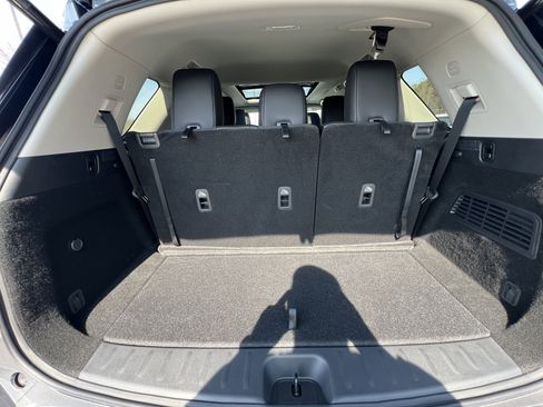 New 2026 Nissan Pathfinder SL image 34